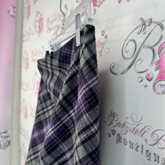 Laura skirt pencil plaid stripes Elegant Plaid Pencil Skirt in Purple and Gray - Picture 5 of 11